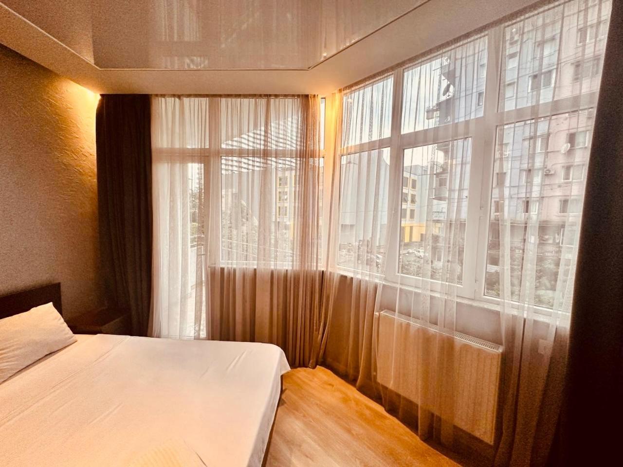 Marnika Apartment Batumi Luaran gambar
